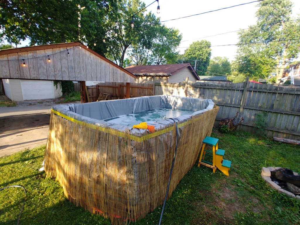 Build Yourself a Pallet Pool