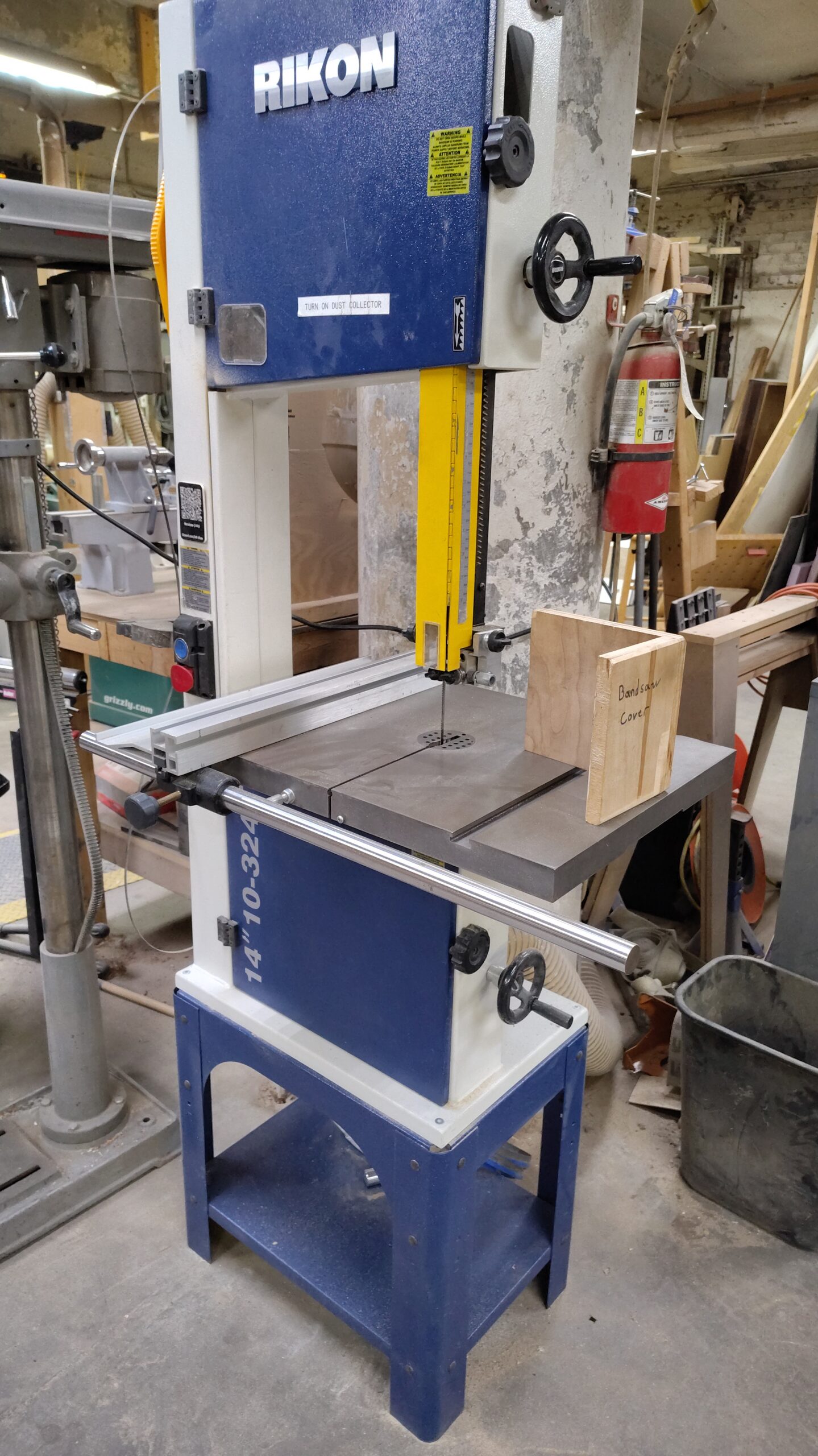 Vertical Bandsaw – Rikon – 14″